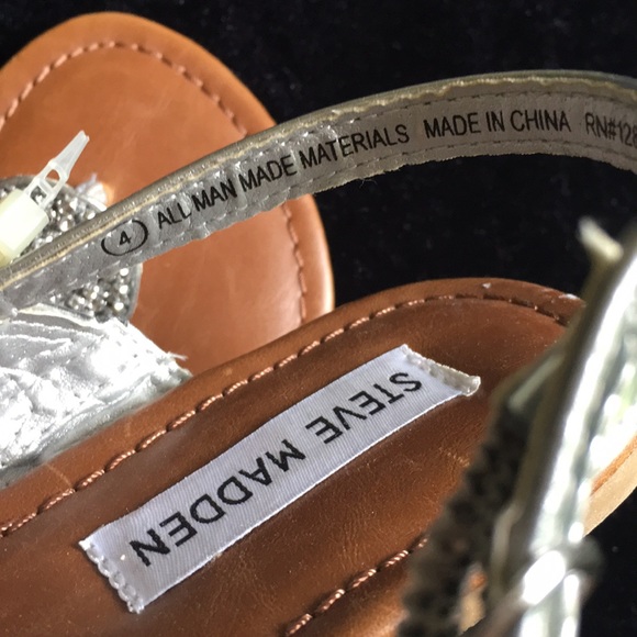 NEW 🌸 Steve Madden 🌸 silver sandals - Picture 4 of 6